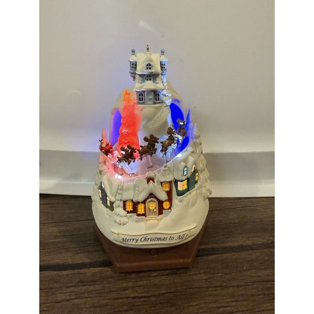 Vintage  Hallmark Keepsake Ornament  2012  Merry Christmas To All! QXG4501